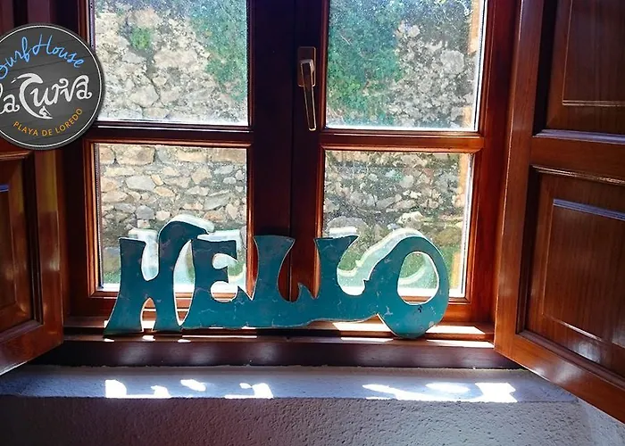 La Curva Surfhouse 2* Loredo