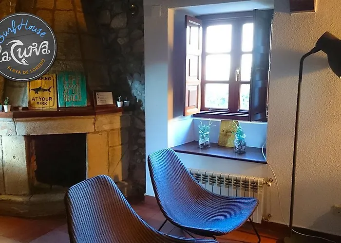 La Curva Surfhouse 2*