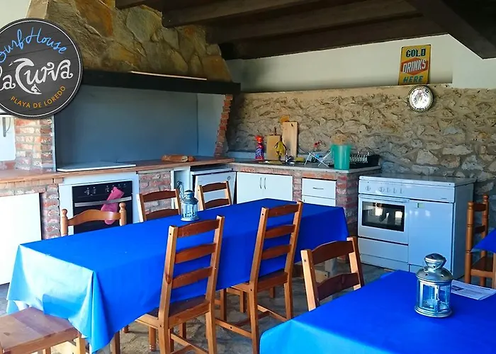 La Curva Surfhouse 2* Loredo