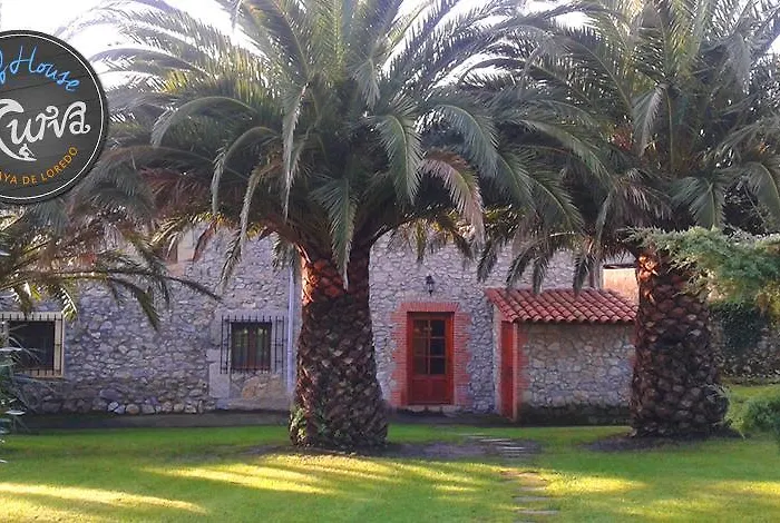 La Curva Surfhouse Bed and breakfast Loredo