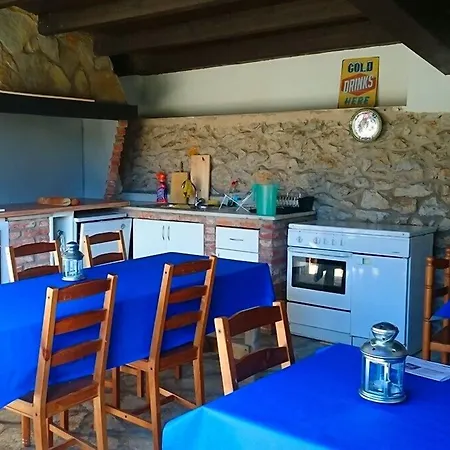 La Curva Surfhouse 2* ロレド