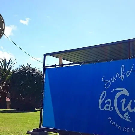 La Curva Surfhouse ベッド・アンド・ブレックファスト 2*