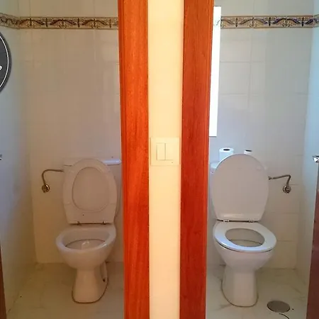 La Curva Surfhouse ベッド・アンド・ブレックファスト ロレド